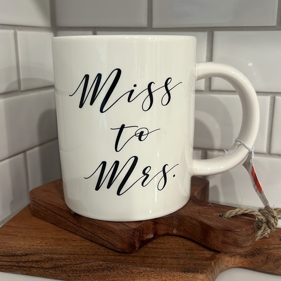 Cute Miss. To Mrs.. MUG! - Picture 10 of 11